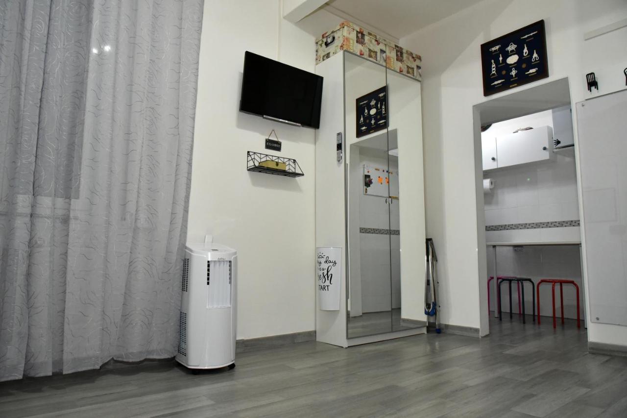Diana Guest House Генуя Екстер'єр фото